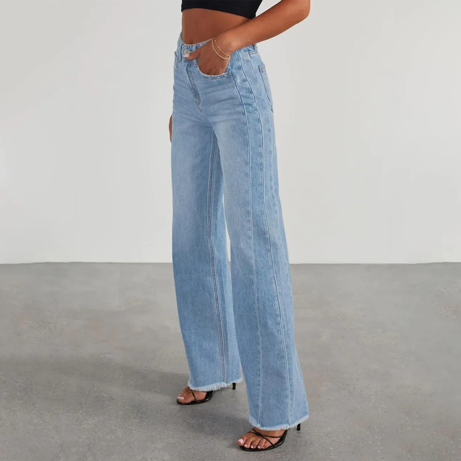 High Waisted Wide-Leg Jeans