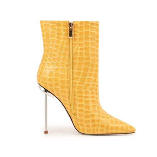 Pointed Toe Croc Ankle Boots in jaune