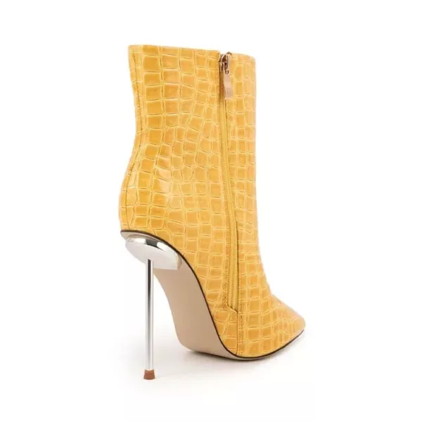 Pointed Toe Croc Ankle Boots in jaune