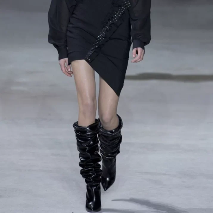 Pleated Conical Heel Boots - Image 14