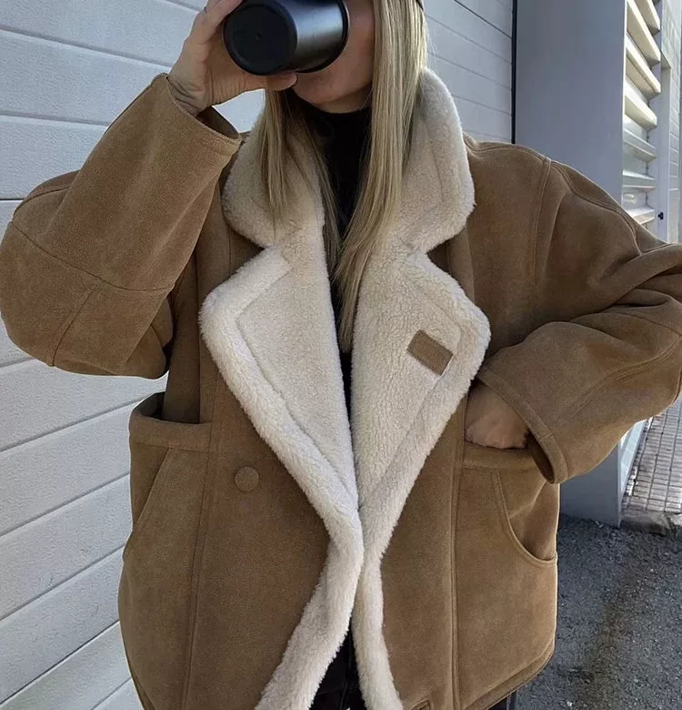 Oversized Lamb Fleece Jacket