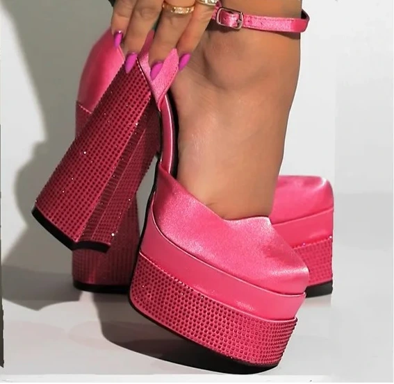 Platform Satin Pumps Sandals in pink