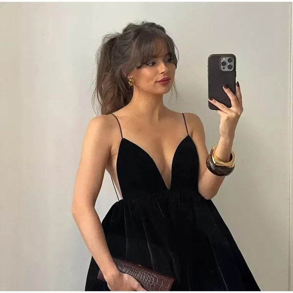 Backless Velvet Mini Dress - Beniz Kloset