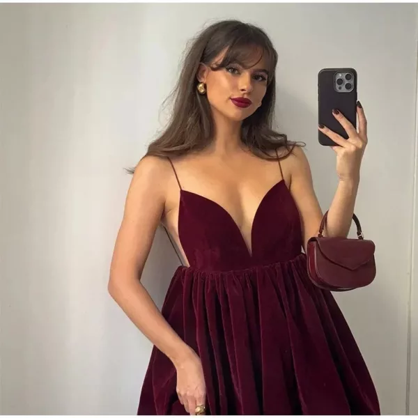 Backless Velvet Mini Dress - Beniz Kloset