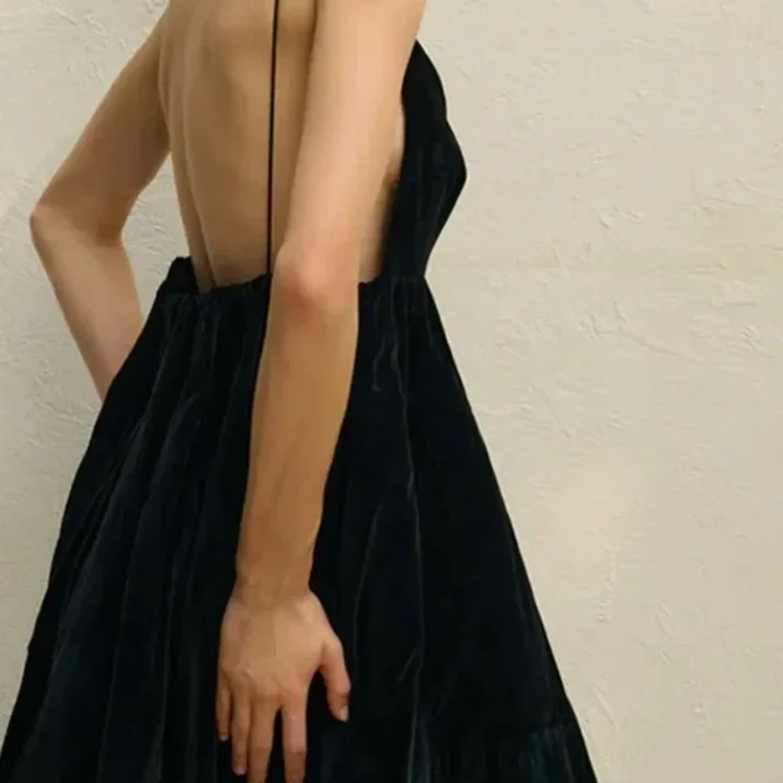 Backless Velvet Mini Dress - Beniz Kloset