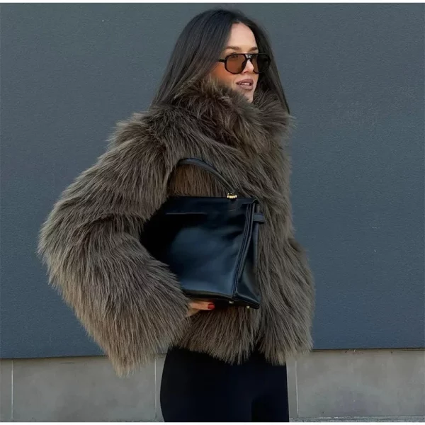 Cropped Faux Fur Jacket for women - Beniz Kloset