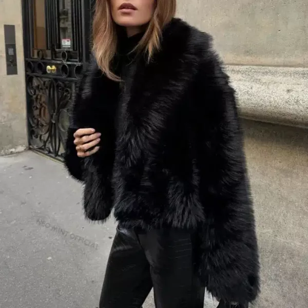 Black Cropped Faux Fur Jacket - Beniz Kloset