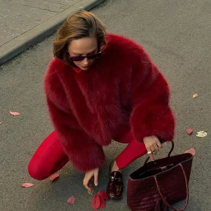 Burgundy Faux Fur Cropped Jacket for women - Beniz Kloset