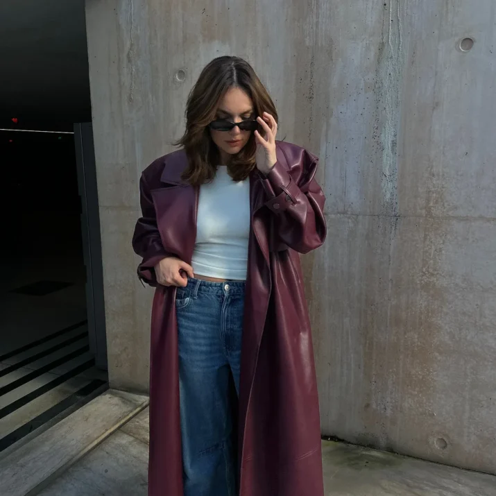 Burgundy Vinyle Belted Trench - Image 7
