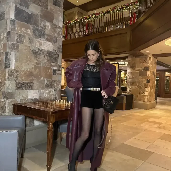Burgundy Vinyle Belted Trench - Image 10