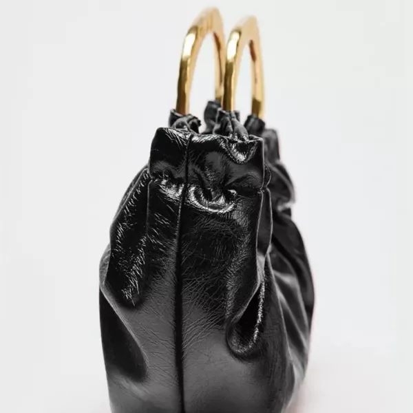 Vinyle Metal Handle Clutch