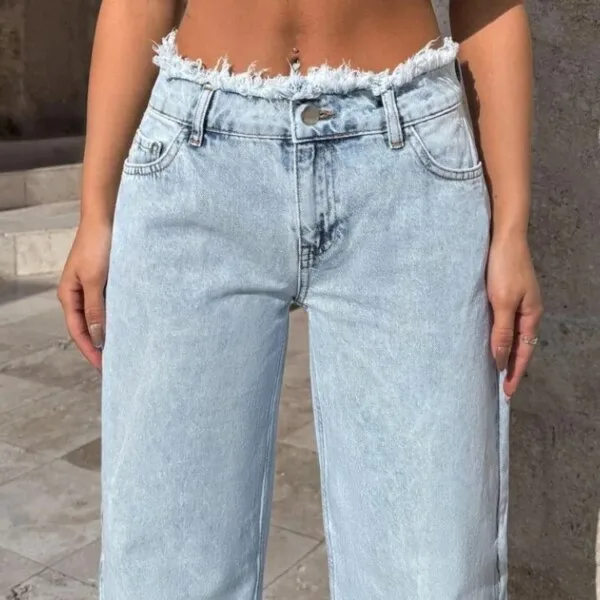 Frayed Waist Wide-Leg Jeans