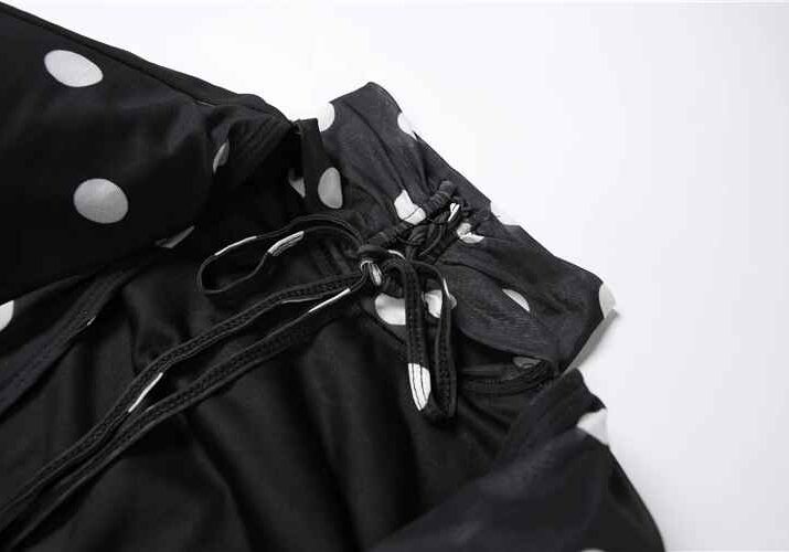 Polka Dot Elegance: High Neck Ruched Dress Vêtements - Beniz Kloset