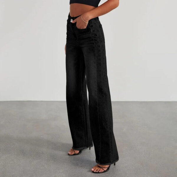 High Waisted Wide-Leg Jeans