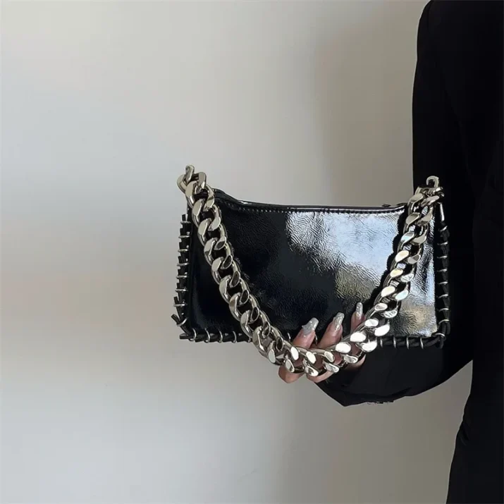 - Beniz Kloset