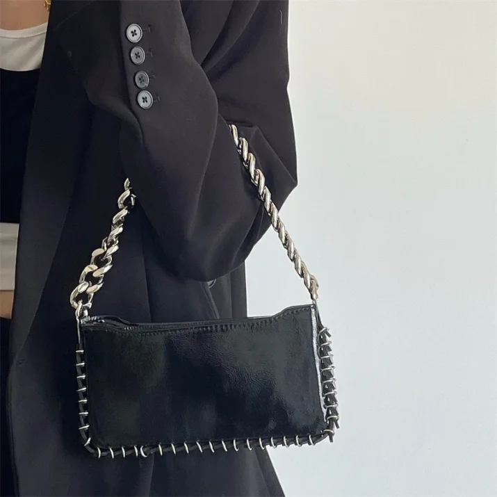 - Beniz Kloset